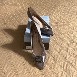 LifeStride Women’s POSH pump. Pewter 9M